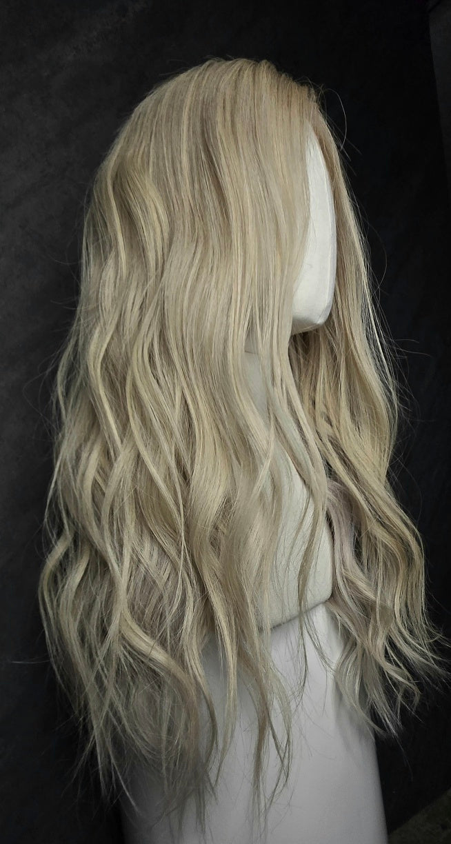 Lysandra | Premium Champagne Blonde Ultra-Dense Wig