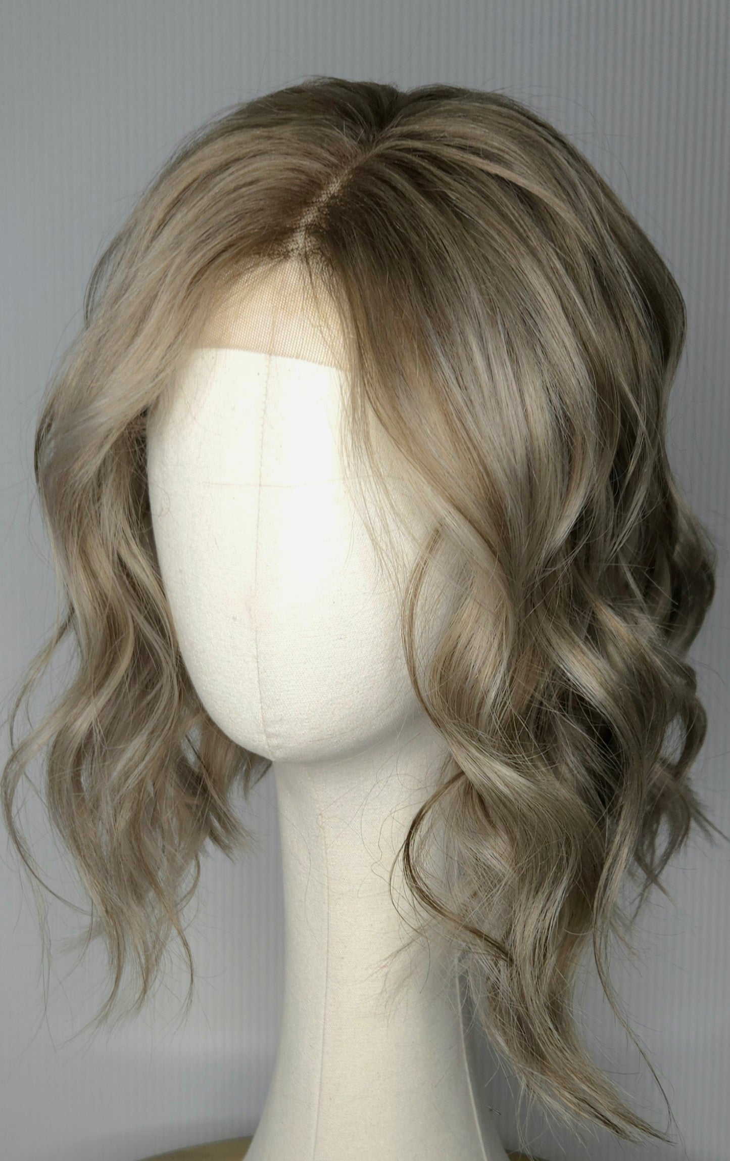 Brigitte - Premium French Blonde Balayage Human Hair Bob Wig