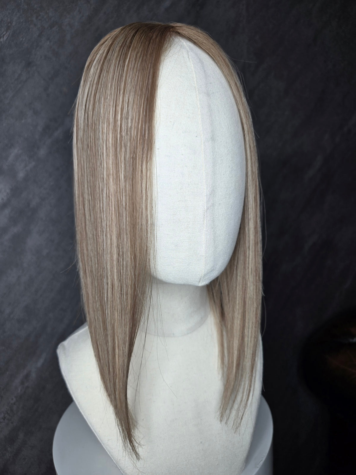 Harper" 3x5 Silk Base Hair Topper | Golden Blonde Highlights - Natural Look