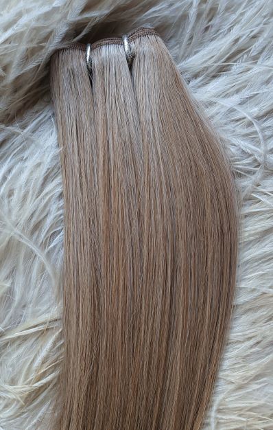 Extensions de cheveux en trame russe