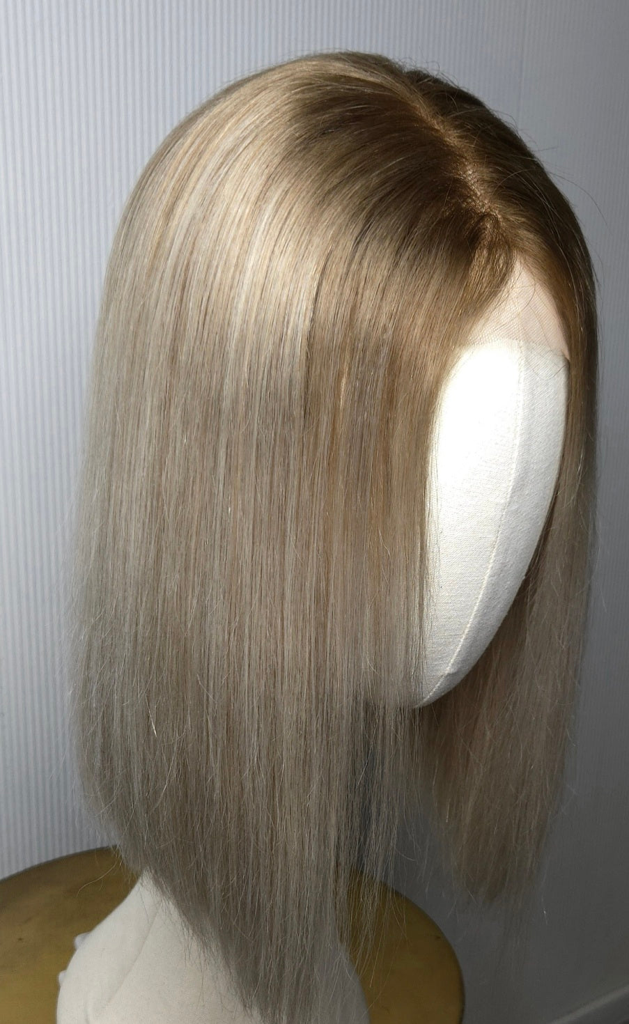 COLLECTION DE PERRUQUES DE CHEVEUX HUMAINS
