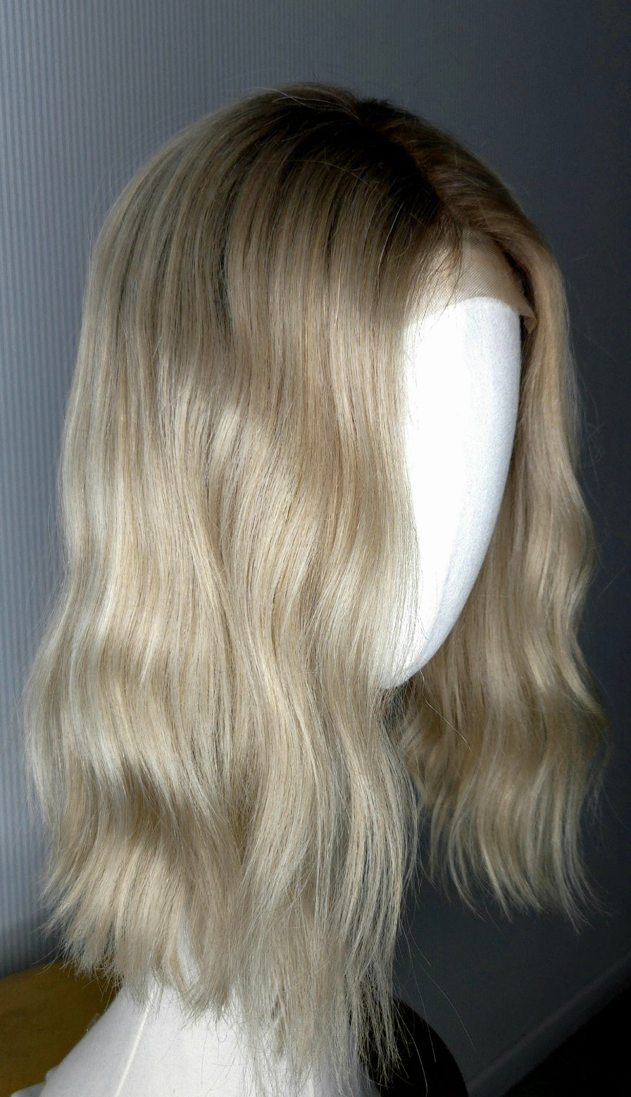 Aurélie" French Golden Blonde Human Hair Wig | 14-Inch Bob