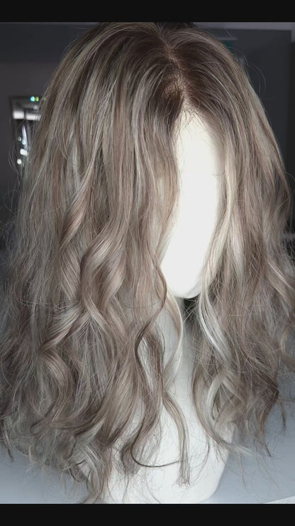 L'Aura Dorée | 20" Wavy European Silk Wig | Perth & Australia